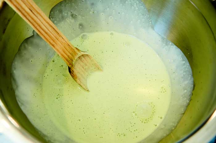 incorporating-strained-cilantro-into-cream-2