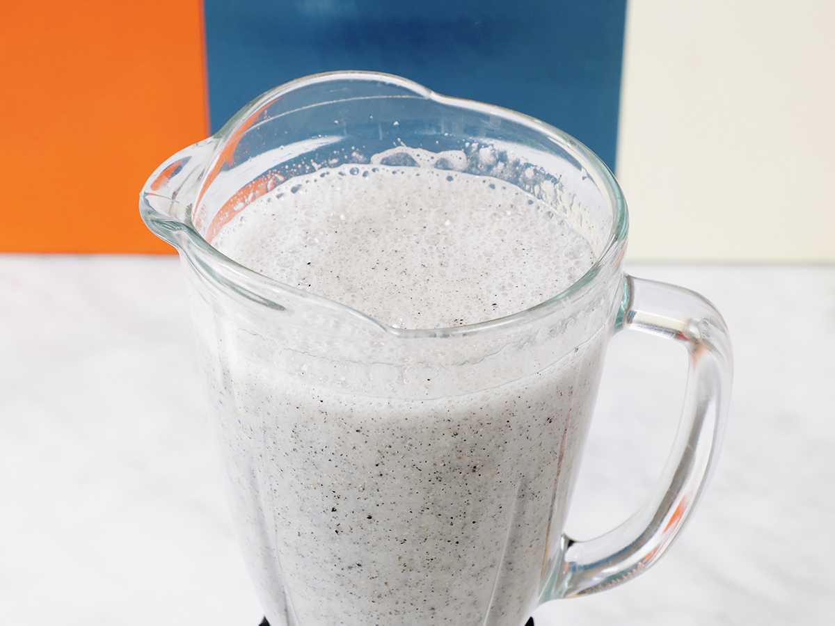 Blended dragon fruit in blender jar.